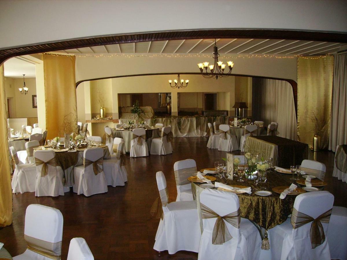 The Shakespeare Inn Vanderbijlpark Luaran gambar